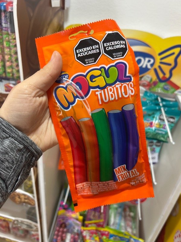 Producto - MOGUL TUBITOS MIX FRUTAL 70GR
