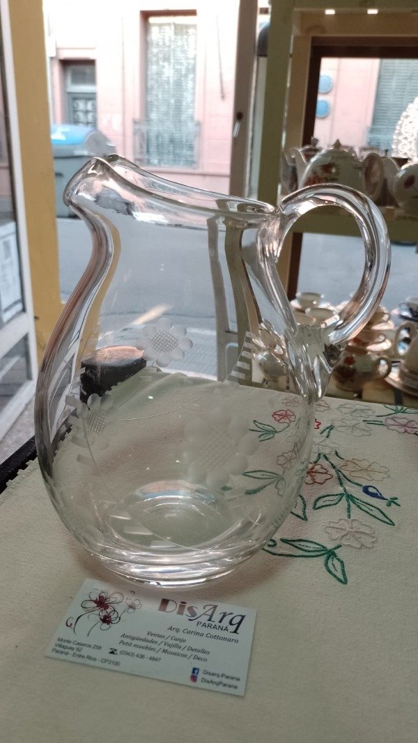 Producto - Jarra en cristal tallado