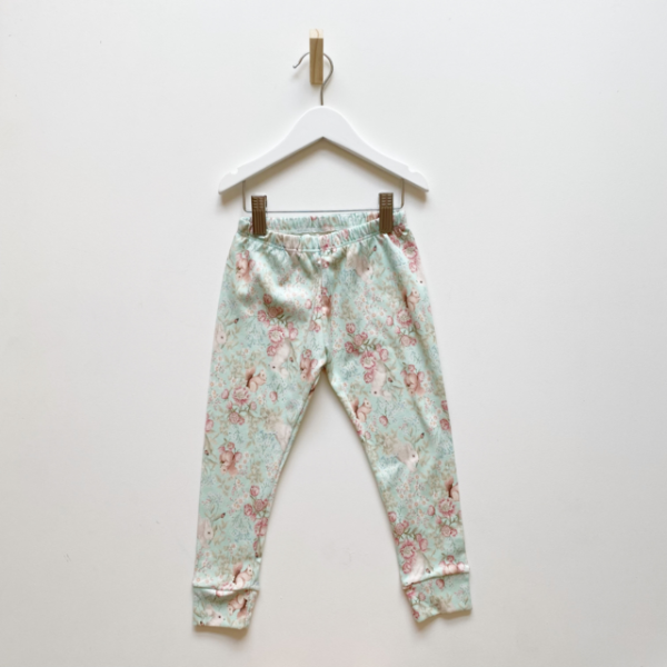 Pijama pantalón Minnie flores - Pijamas al por mayor