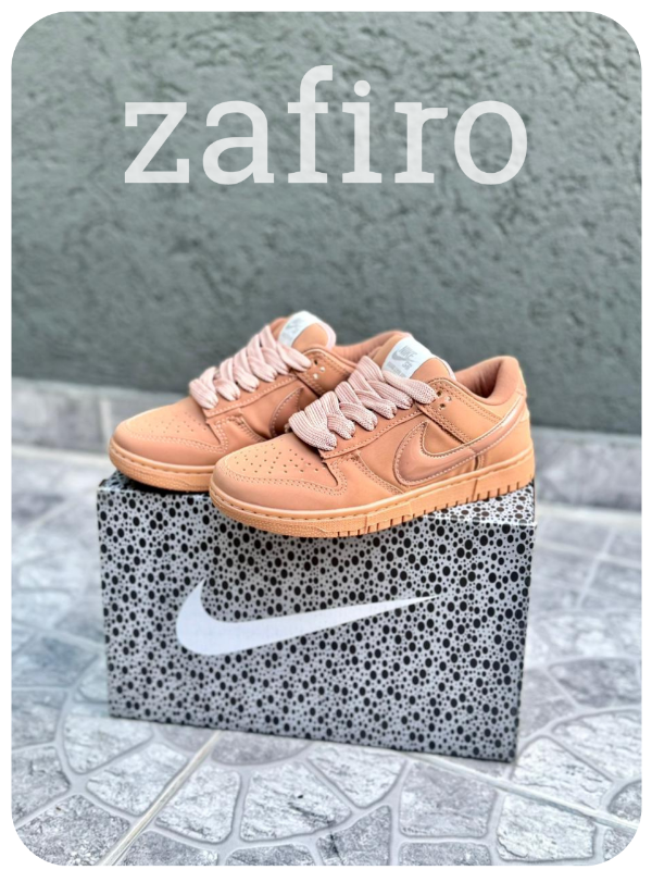 Producto - Nike Dunk SB Baja Caramelo