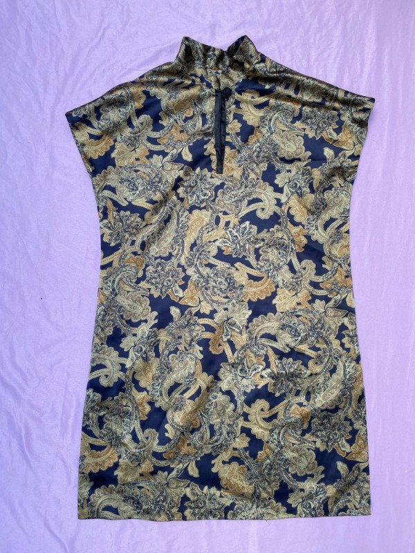 Producto - Vestido Qipao Dorado