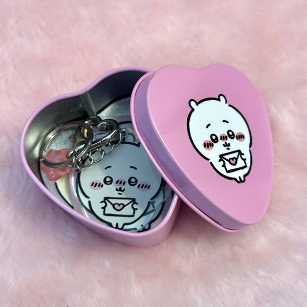 Producto - Latita Chiikawa San Valentin