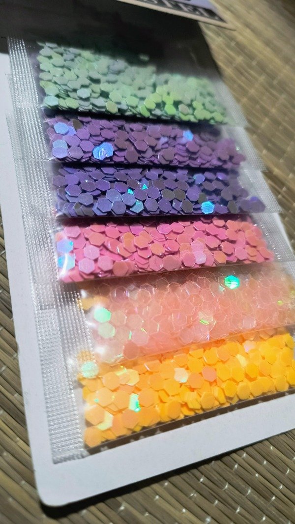 Producto - Brillantina hexagonal x 6 colores