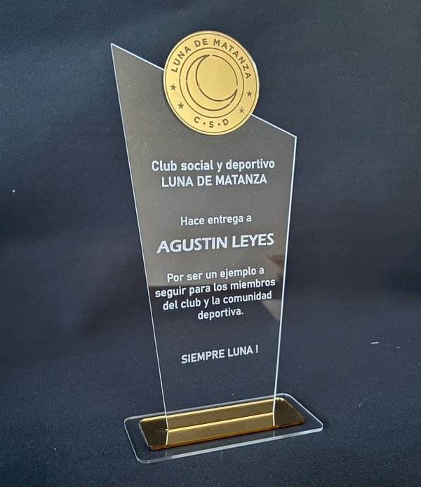 Producto - Trofeo Acrílico