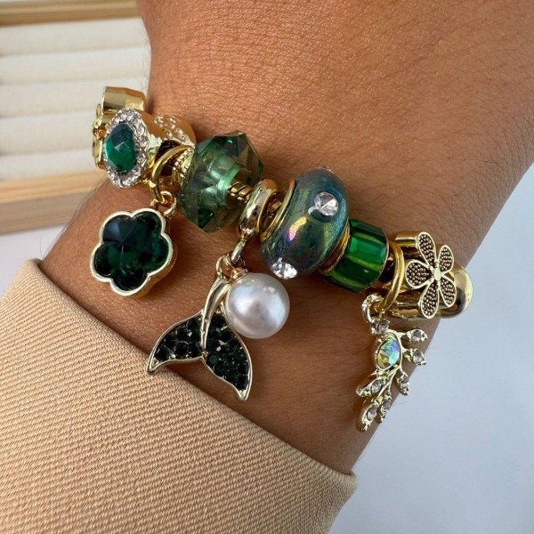 Producto - Pulsera Pandora Dupe cola de sirena + tréboles / Piedras Verdes - 1