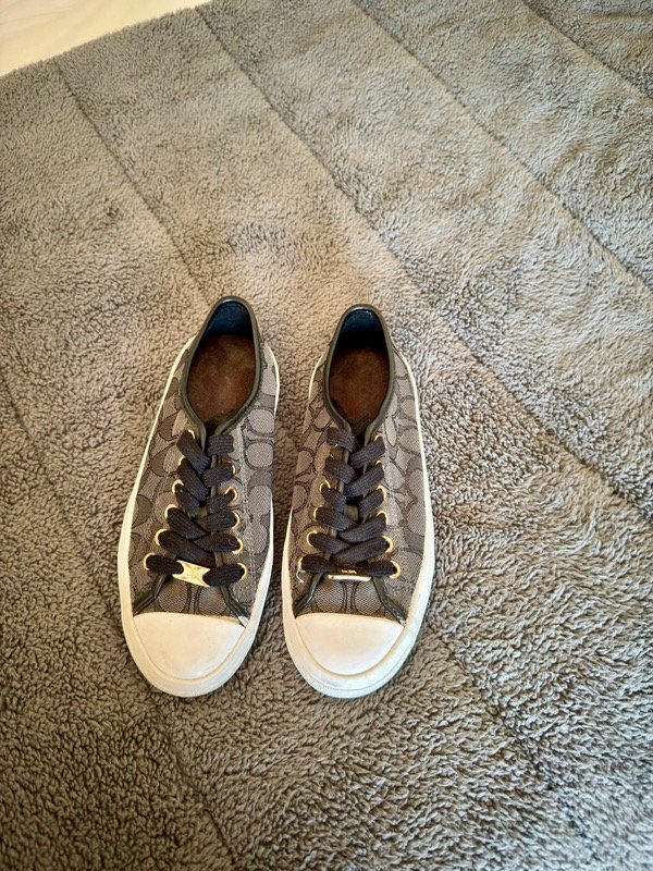Producto - COACH EU 35