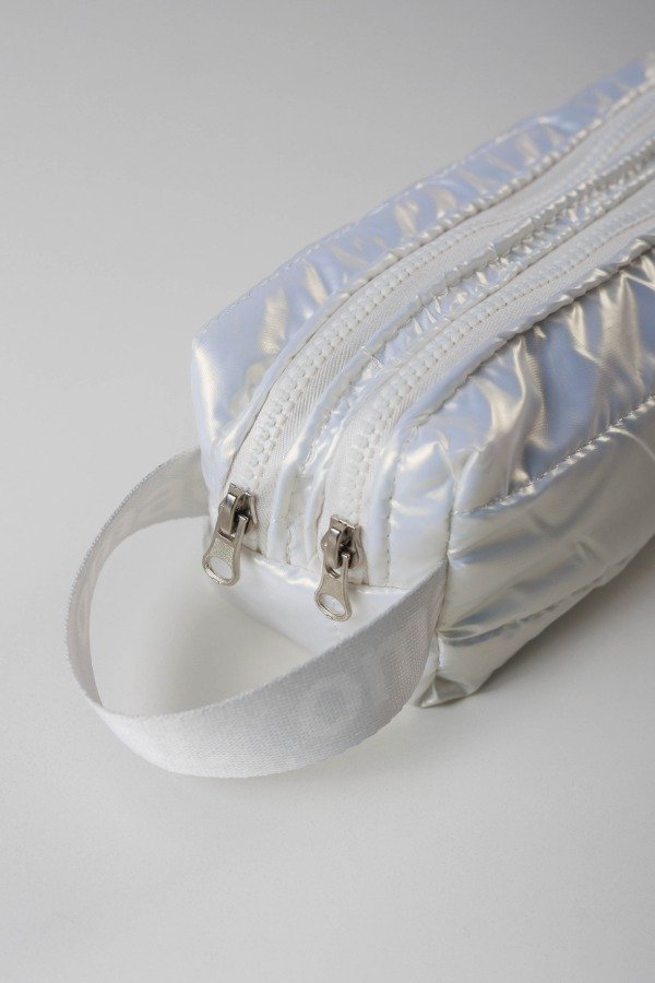 Producto - Cartuchera doble cierre DORIS ESSENTIALS blanco metalizado