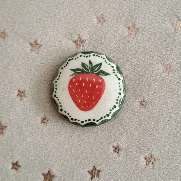 Producto - Pin Frutilla 2