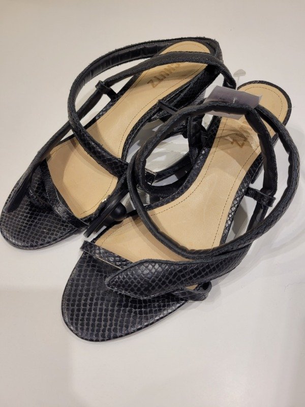 Producto - Sandalias SCHUTZ negras Talle 37 - PRECIO: 36X