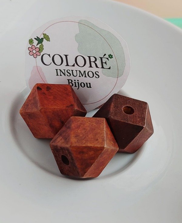 Producto - Cuentas Madera Hexagonal (Precio Por unidad)