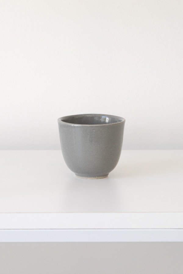 Producto - Taza Oasis 240ml gris plomo