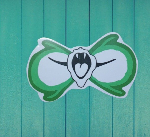 Producto - Sticker piojo infinito  verde paisaje del infierno