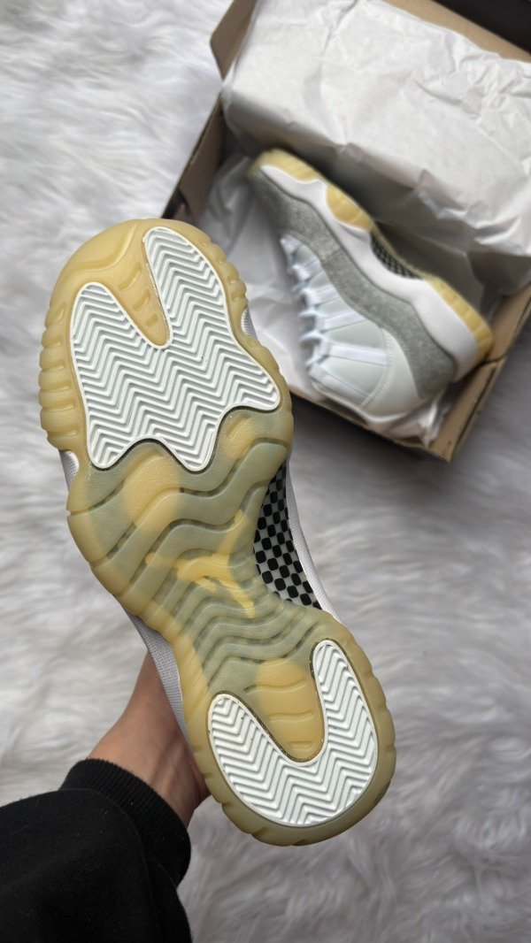 Producto - JORDAN RETRO 11 GLITTER WHITE - 3