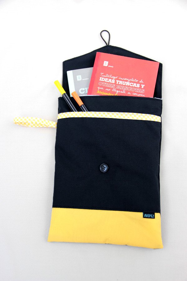 Producto - Funda libro Colores