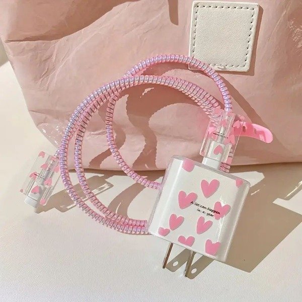 Producto - Protector para cargador 20W iPhone corazones rosados