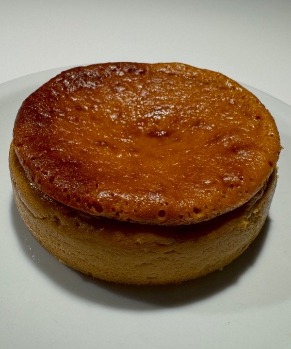 Producto - Tarta vasca de dulce de leche tamaño chico