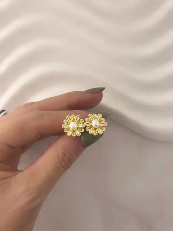 Producto - AROS DORADOS FLOR CON PERLA 1160