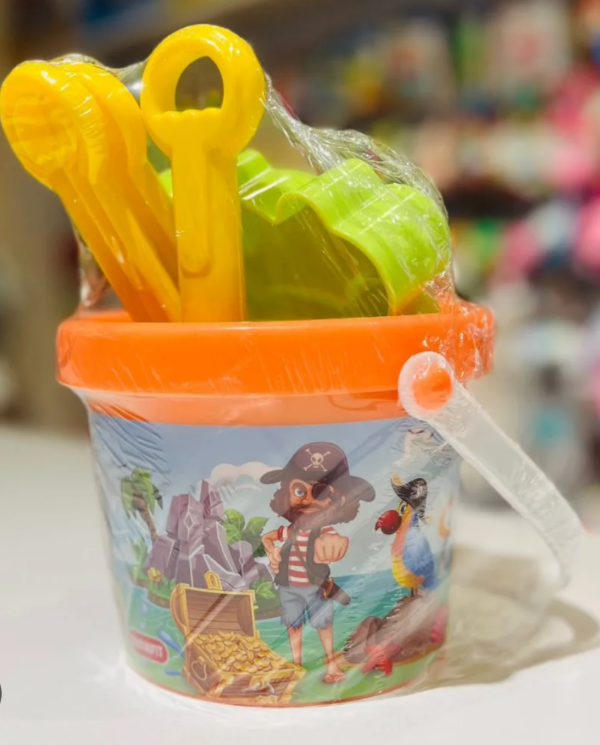 Producto - BALDE CON PALA Y RASTRILLO 526