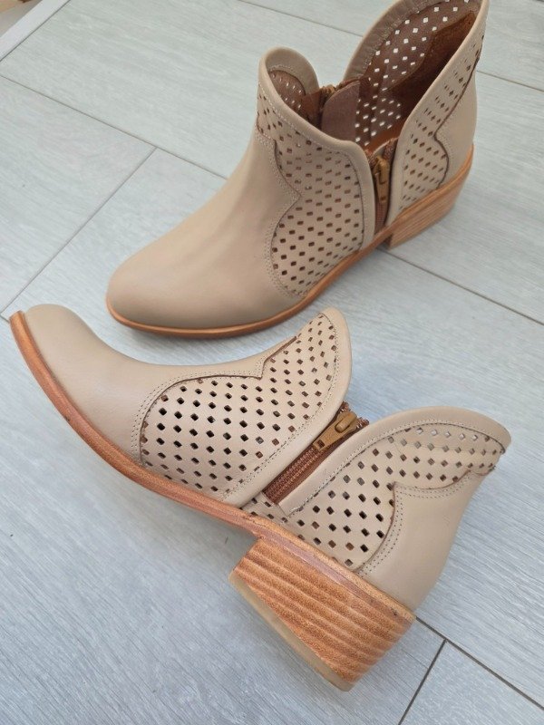 Producto - Botas Ada