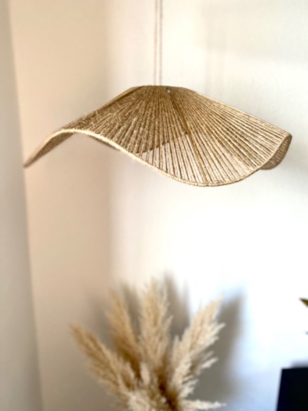 Producto - Pantalla Capelina de yute