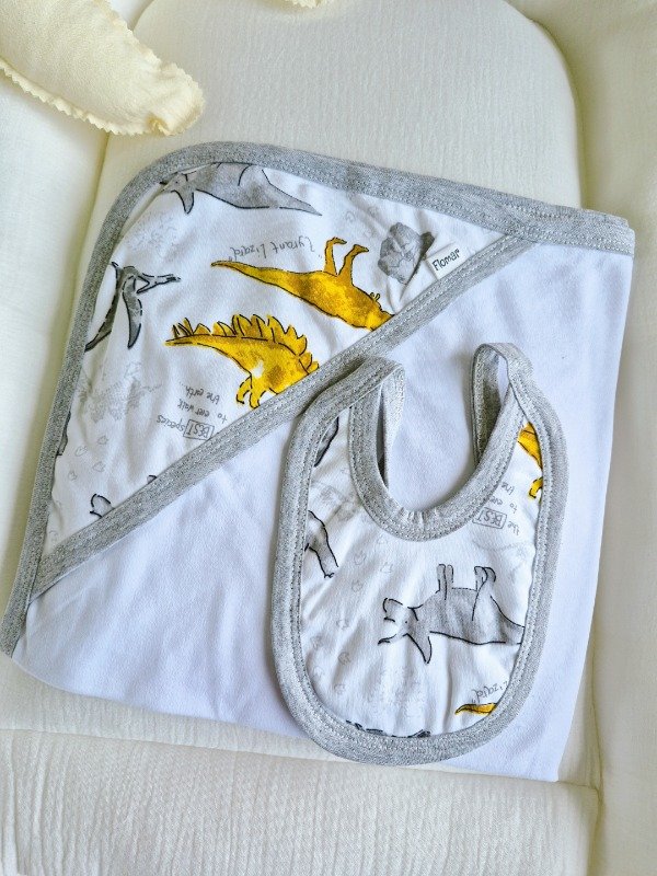 Producto - Mantilla de algodon Dinos gris
