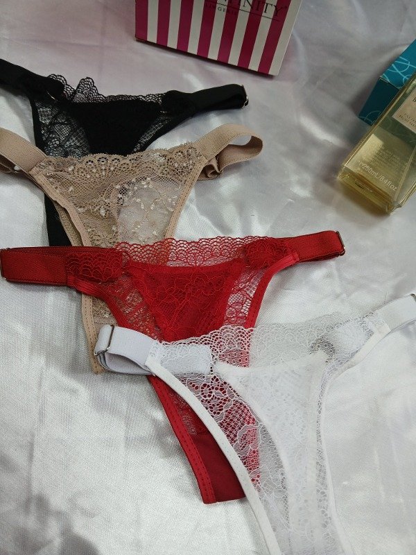 Producto - Less de encaje tira ancha