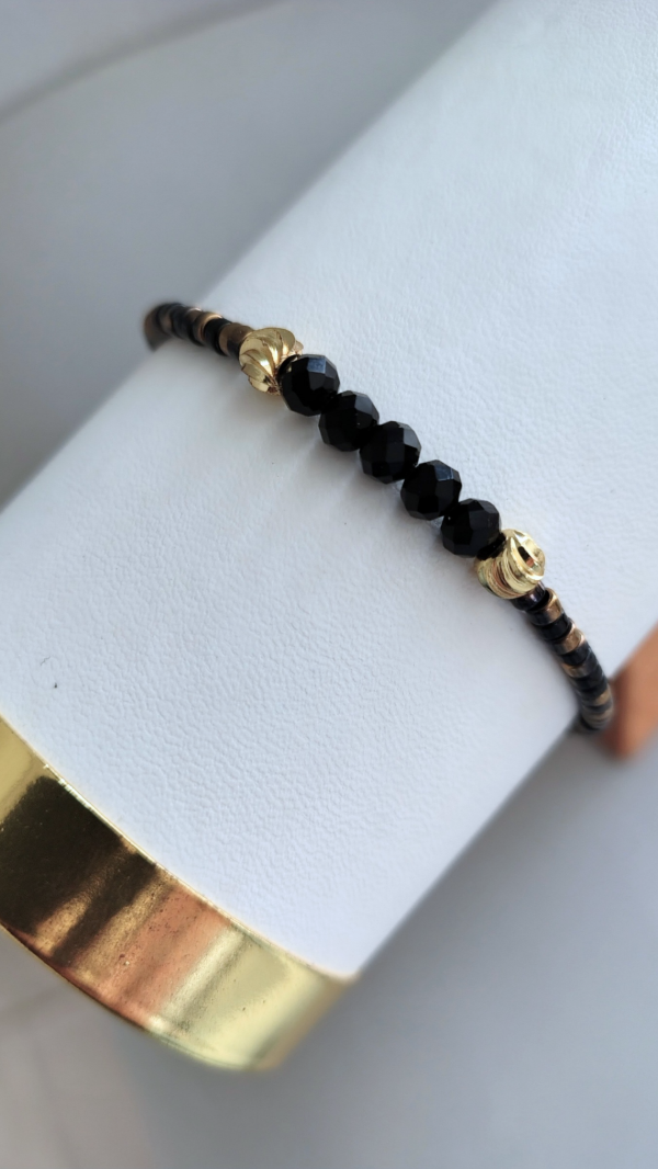 Producto - Nicole (oro laminado de 18k)
