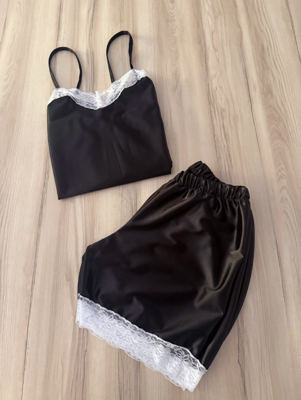 Producto - Pijama raso importado negro