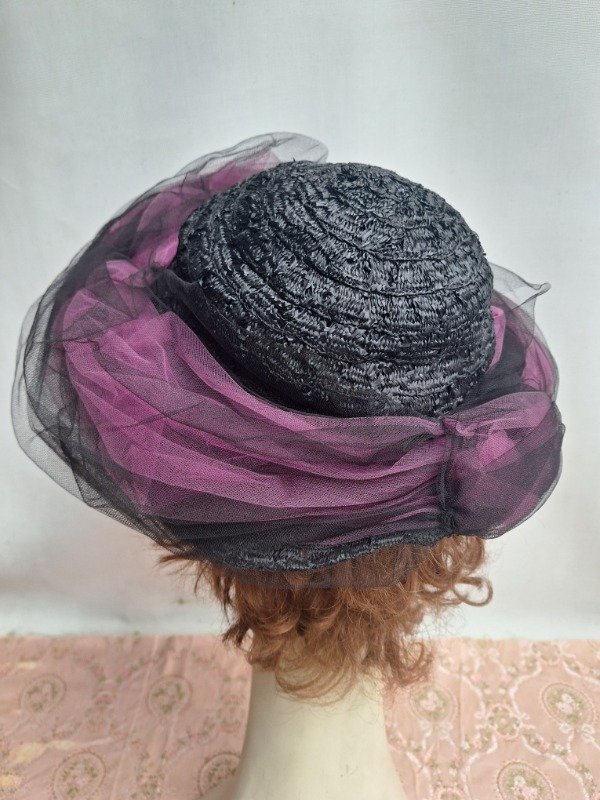 Producto - Capelina de Rafia negra con tul fucsia  y negro - 1