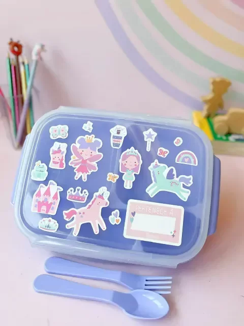 Producto - Lunchera con divisiones Magical + cubiertos + stickers