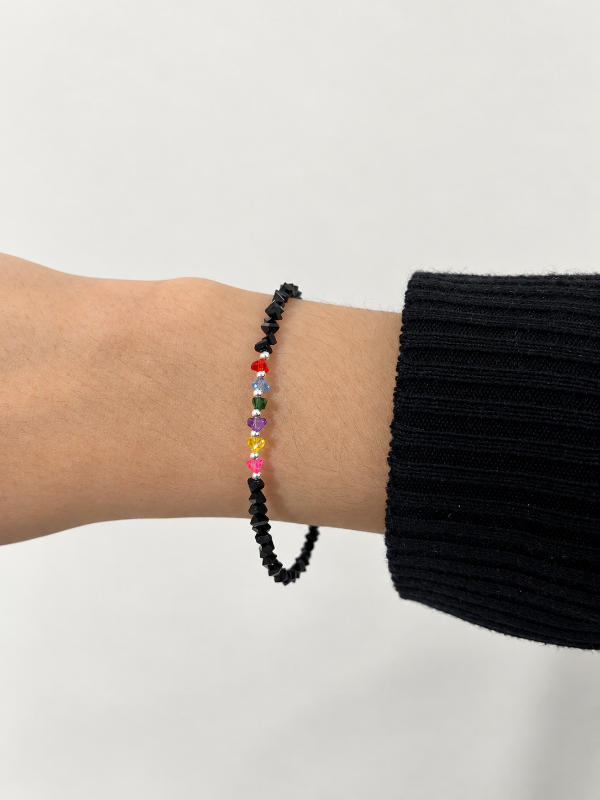Producto - Pulsera de cristal negro con colores y bolitas de plata