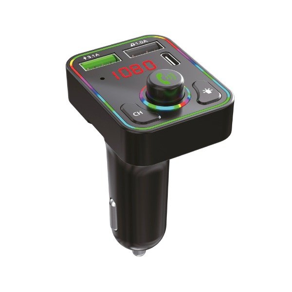 Producto - Cargador y Reproductor de Música p/ Auto FM100