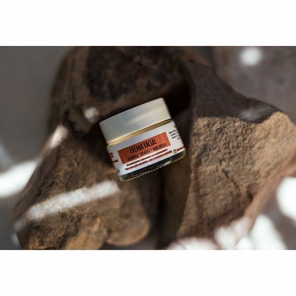 Producto - Crema Humectante y Calmante de Día