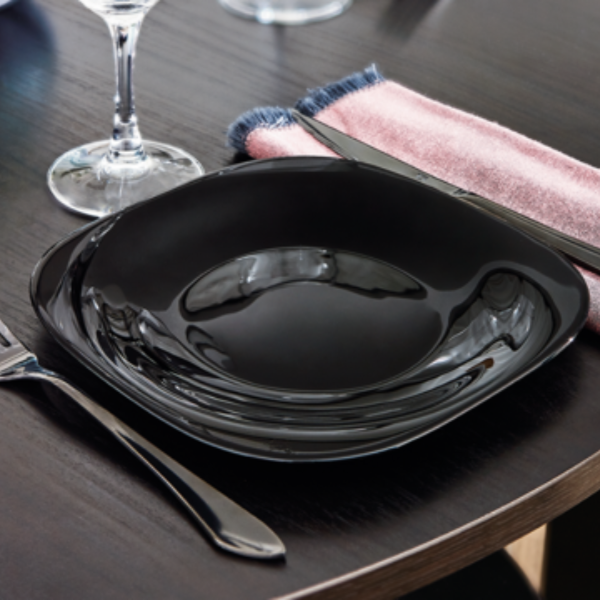 Producto - Platos Carine Negro/Blanco