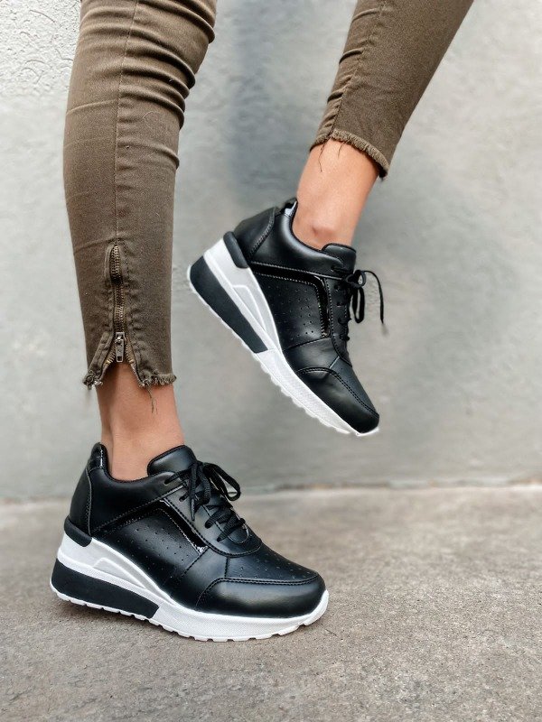 Producto - Zapatillas con base taco