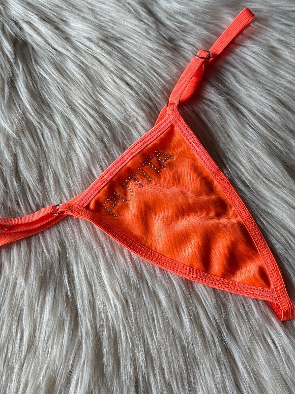 Producto - LESS HILO DENTAL PUTITA NARANJA NEON