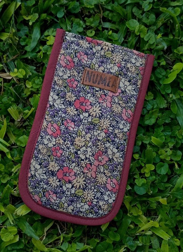 Producto - Funda Flores