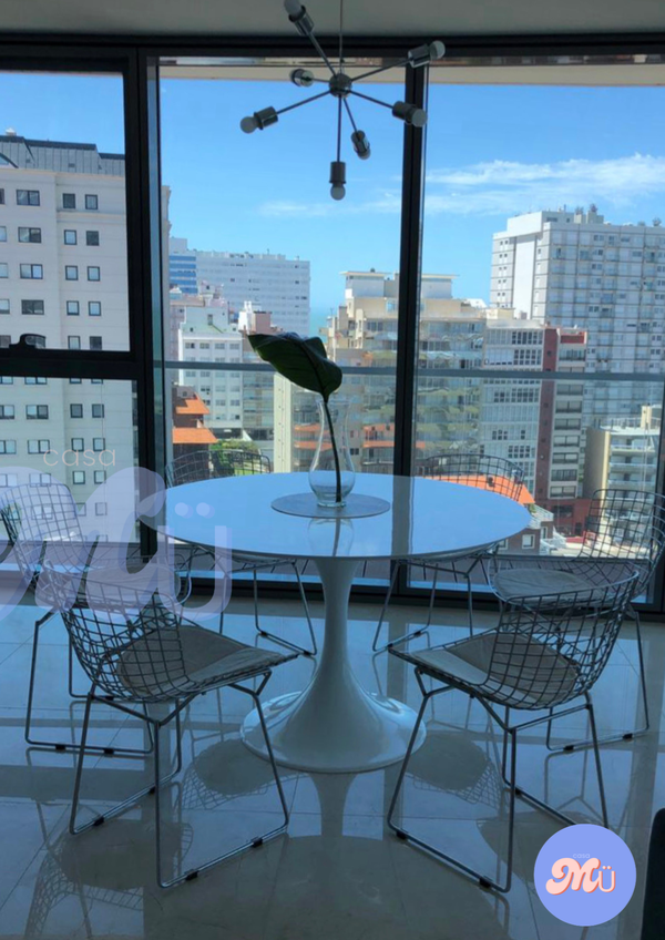 Producto - Mesa de Comedor base Tulip 110 diam. Blanca