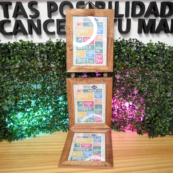 Producto - PORTARETRATO 15X21X3 SOGA VERTICAL 46