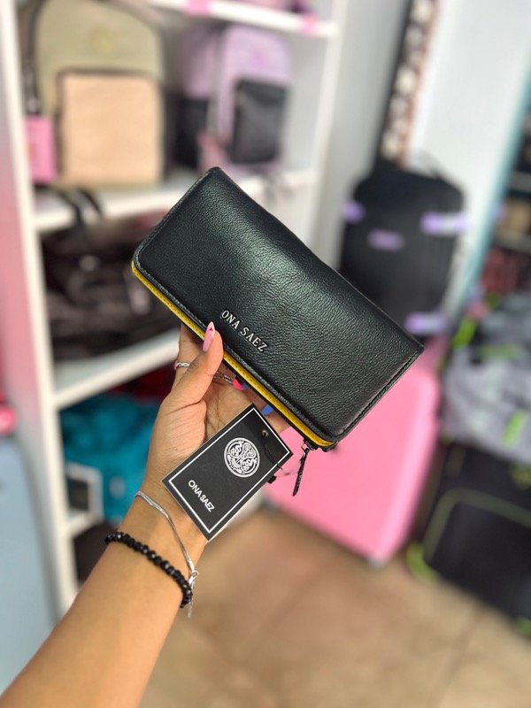 Producto - Billetera Ona Saez