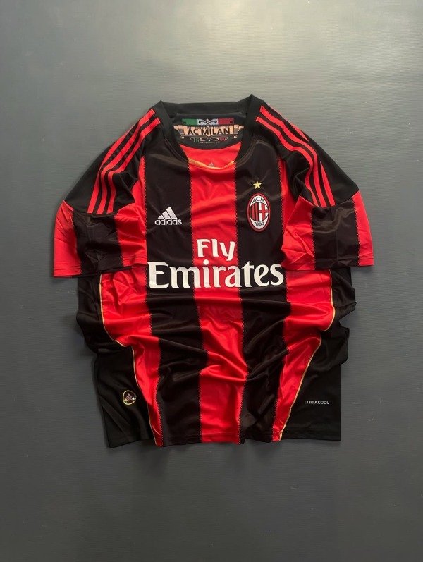 Producto - Camiseta titular Milán de Italia 2010