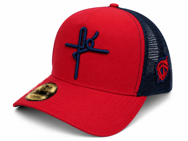 Producto - Gorra con trucker logotipo "FE" rojo logo azul