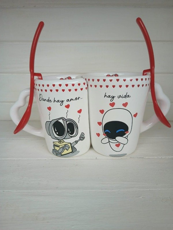 Producto - JUEGO DE TAZAS CORAZÓN DE "WALLIE"