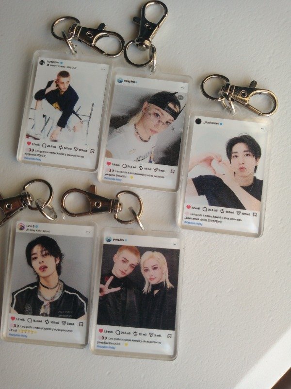 Producto - Llaveros kpop Stray Kids instagram