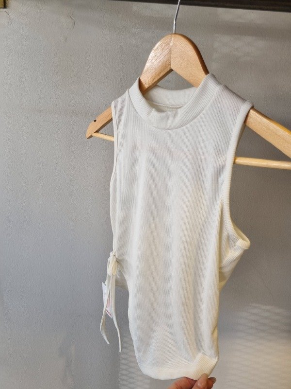 Producto - Polera irregular