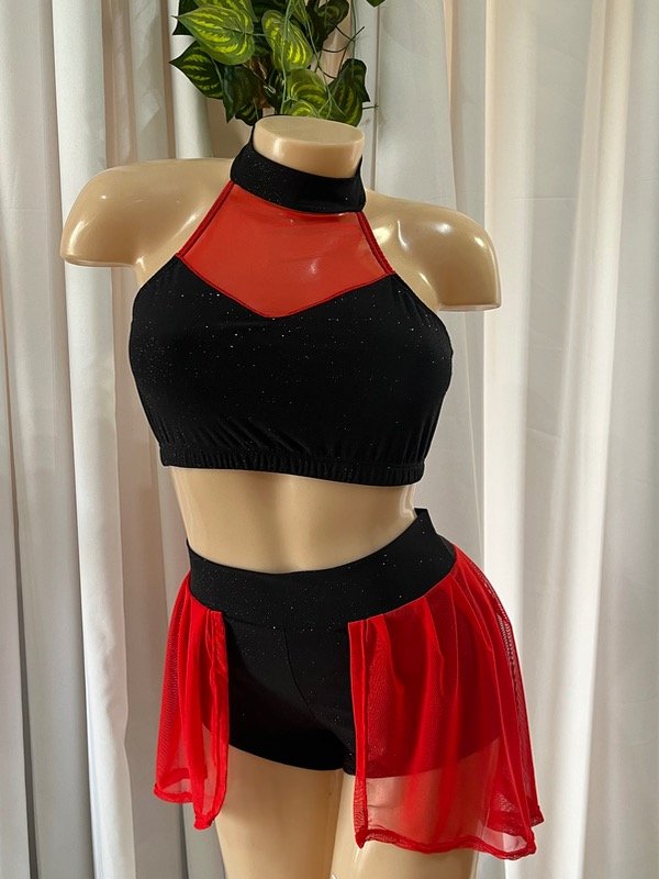 Producto - Traje a pedido Glitter negro microtul rojo tango