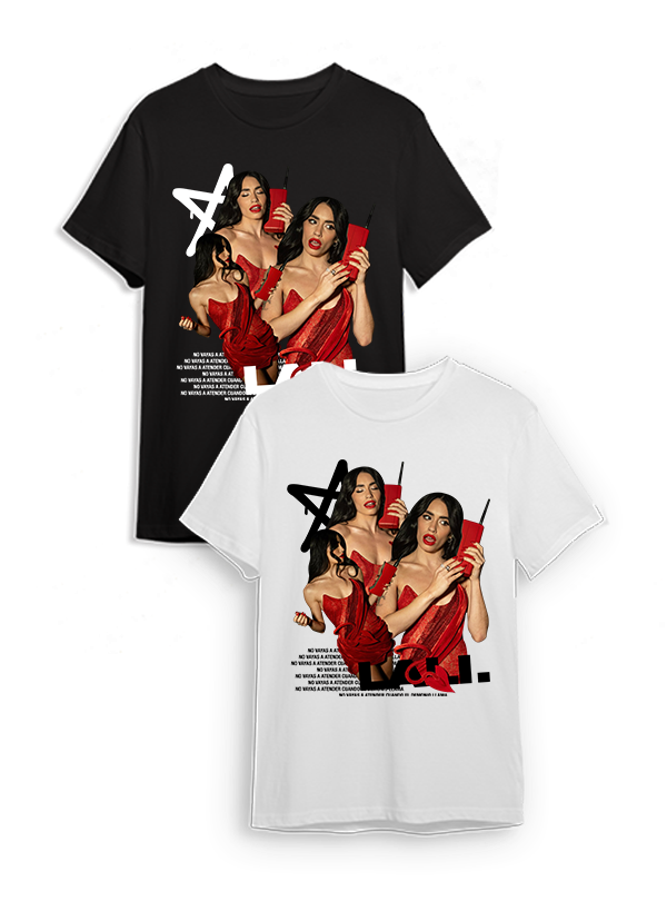 Remera atendiendo al demonio - Lali