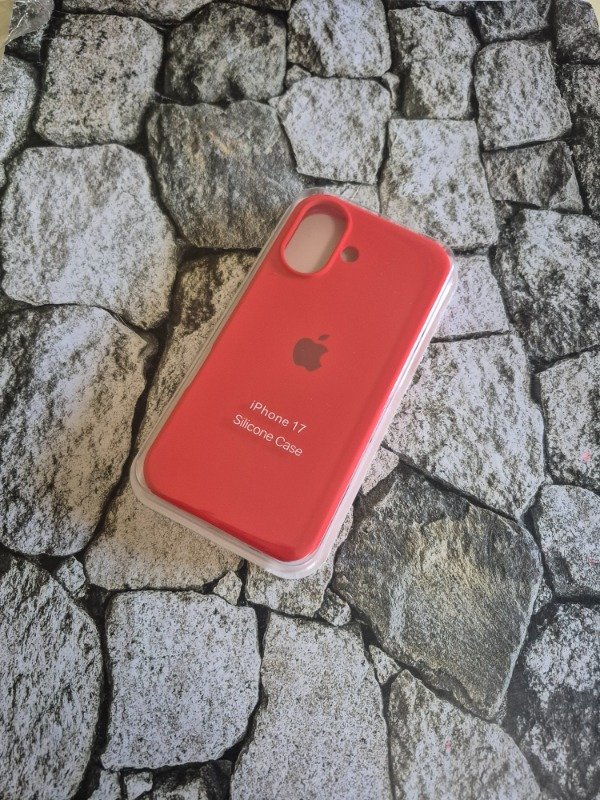Producto - Funda silicone case logo Iphone 17 roja