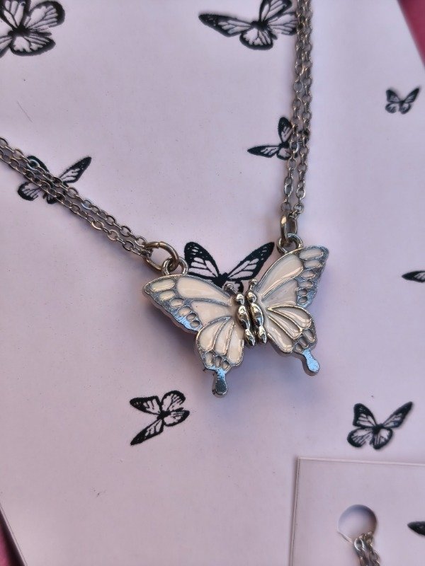 Producto - Collares Mari blanco o negro - 4