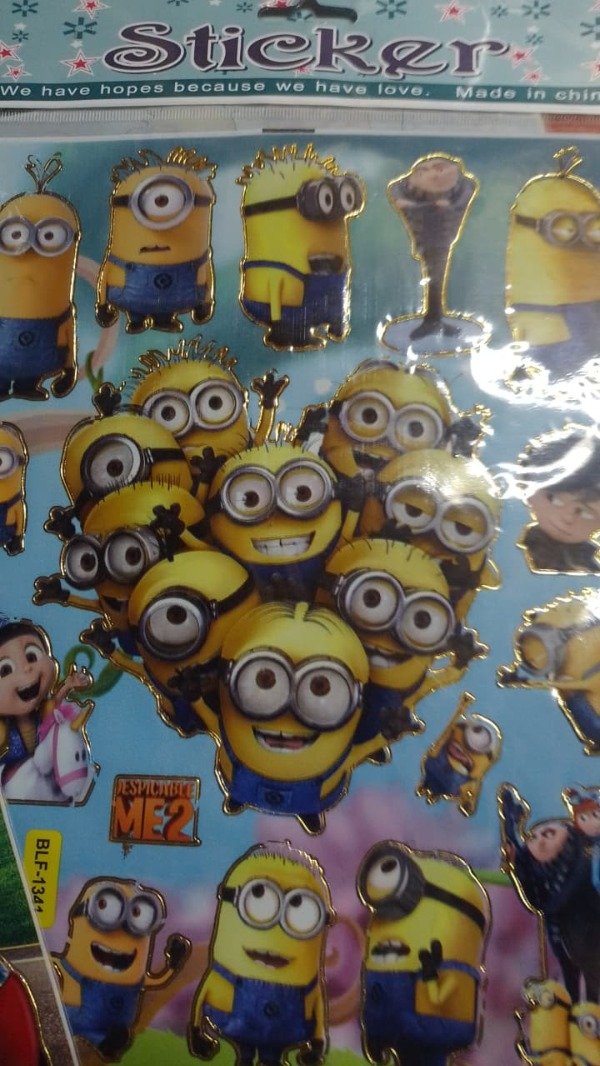 Producto - Sticker minion y card